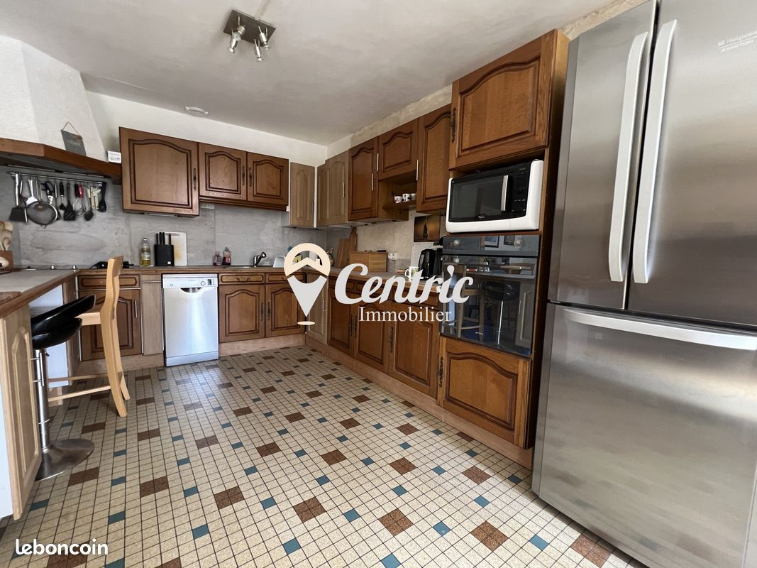 Maison 7 pièces 164 m² - Argentonnay 79150 Moutiers-sous-Argenton (image principale 16)