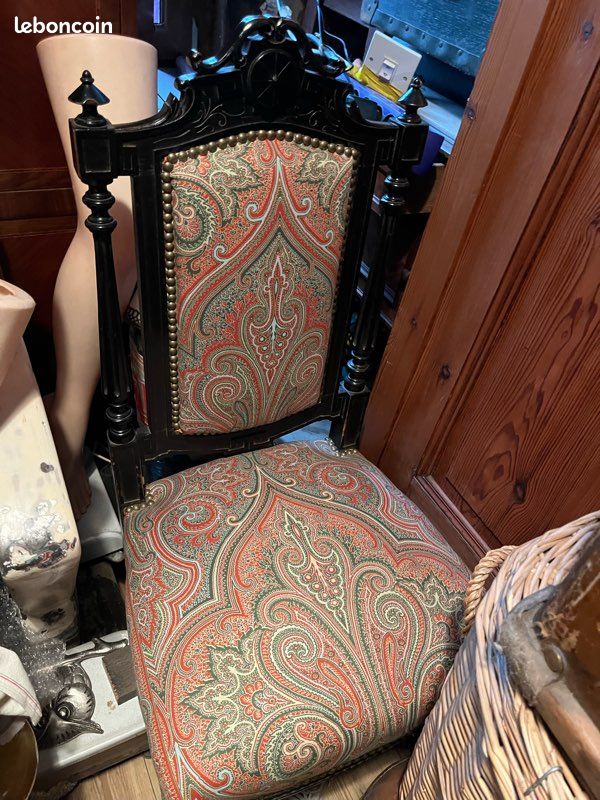Chaise année 20 (image 1)