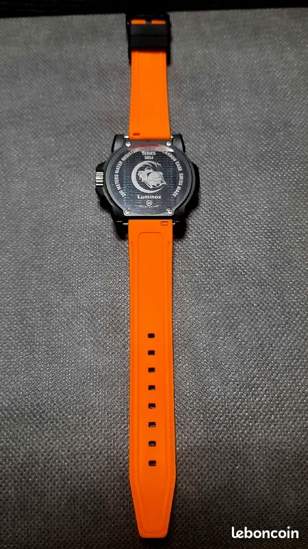 Luminox Navy SEAL Scott Cassell UVP Limited Serie 3954