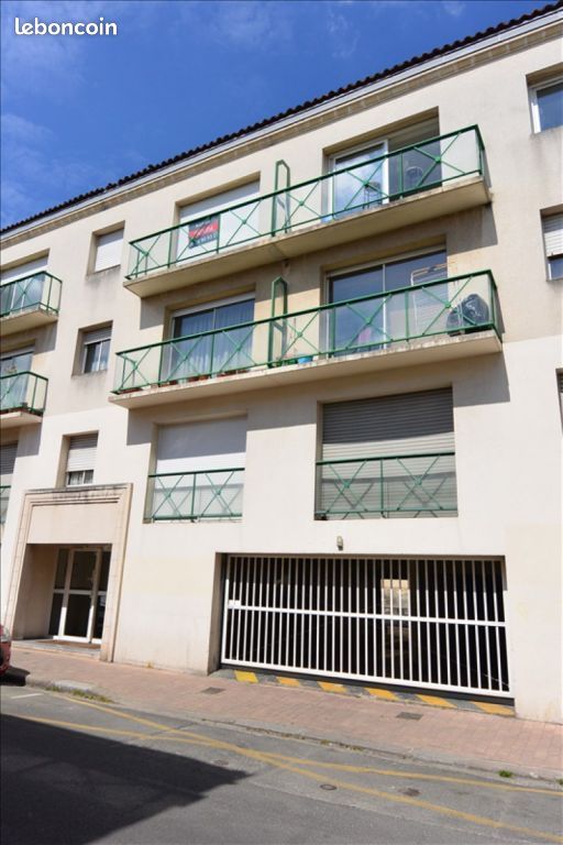 Parking/box BORDEAUX · 80 €/mois