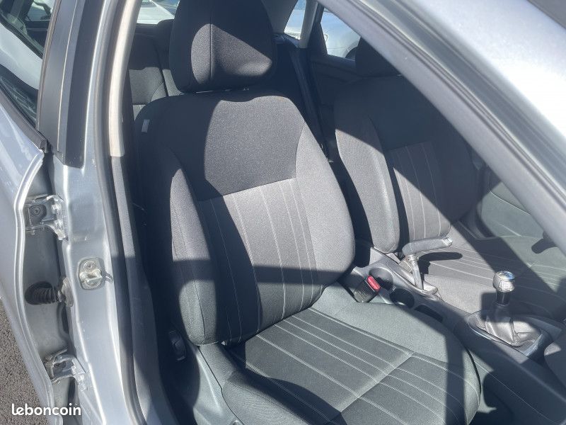 Citroen C4 1.6 HDI 90 FAP VITAMINE II (image 22)