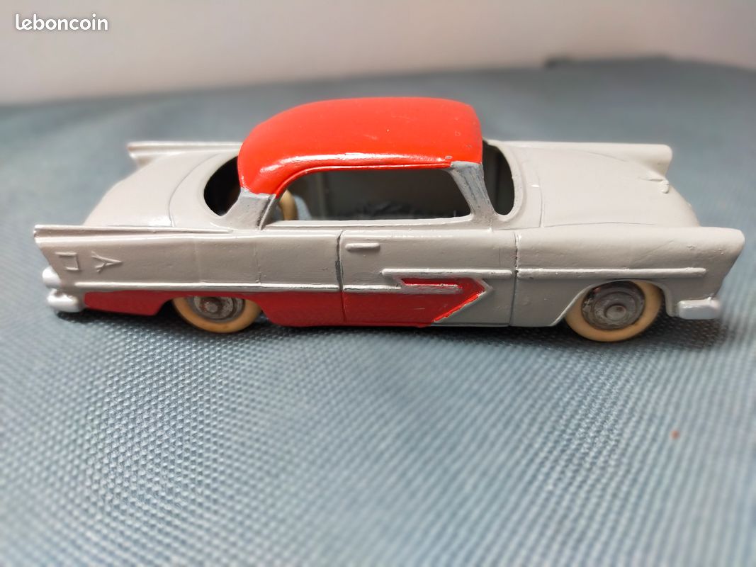 Dinky Toys Meccano Plymouth Belvédère - Collection