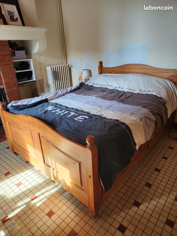 Vends lit 140x190 en bois avec tiroirs (image 1)