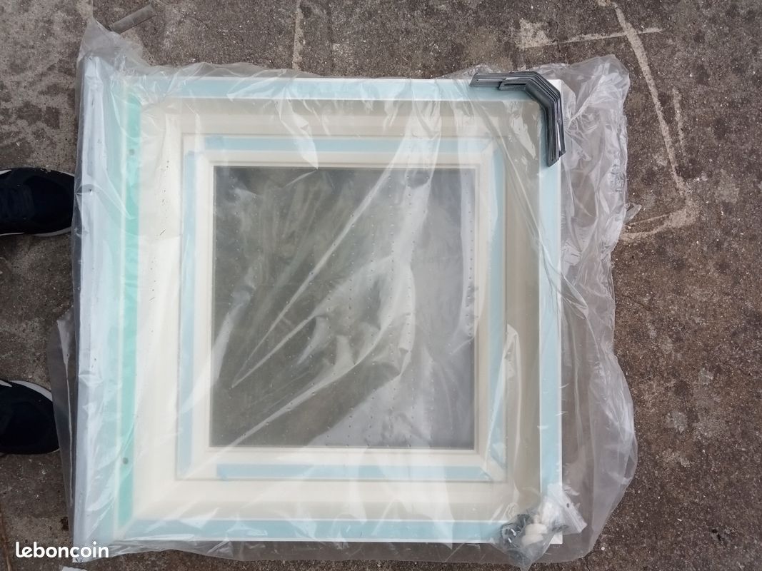 Fenêtre PVC blanc (image 1)