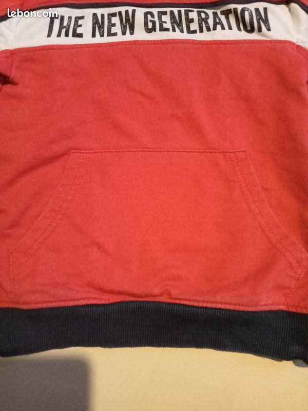 Sweat capuche (image 3)
