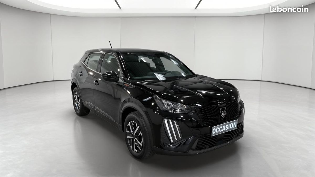 Peugeot 2008 Hybrid 145 e-DCS6 Style (image 3)