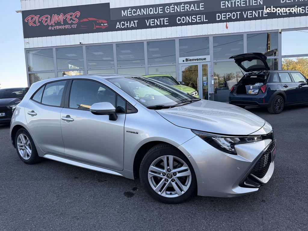 Toyota Corolla 122CH DYNAMIC BUSINESS (image 1)