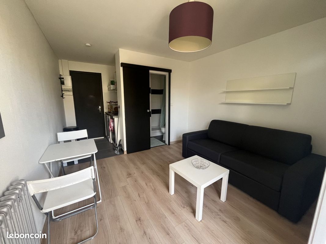 Appartement 1 pièce 18 m² · à Montauban · 18 m² · 390 €
