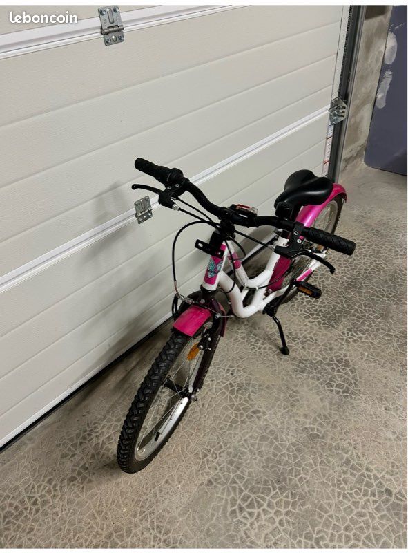 Toimsa Vélo Spider-Man 14 pouces au meilleur prix sur Toimsa Vélo Spider-Man 14 pouces au meilleur prix sur