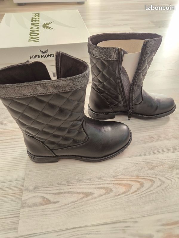 Bottes noire neuve 28 free monday (image 2)
