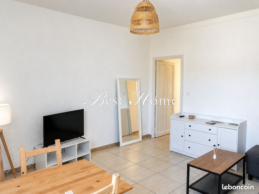 Appartement 2 pièces 43 m² · à Nîmes · 43 m² · 700 €/mois