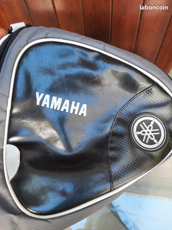 Sacoche moto scooter Yamaha T max (image 7)