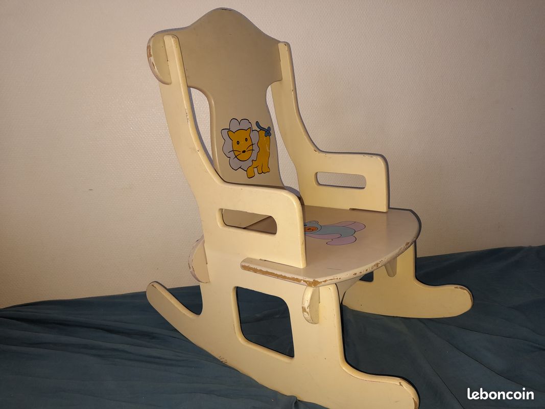 Rocking chair / chaise a bascule enfant (image 1)