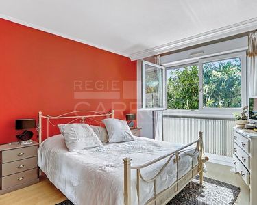 Appartement 240 000 € - 94 m²