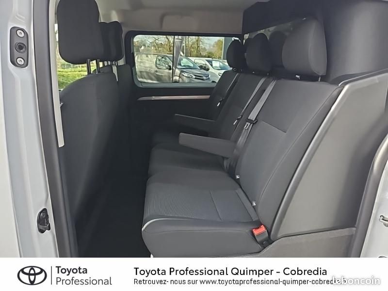 Toyota PROACE Medium 2.2 D-4D 180 Cabine Approfondie Start Pack Confort BVA MY25 (image 12)