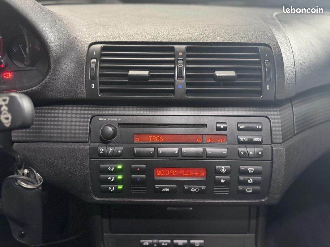 Bmw Serie 3 CABRIOLET 2.0 320 CD 150 PREFERENCE LUXE (image 18)