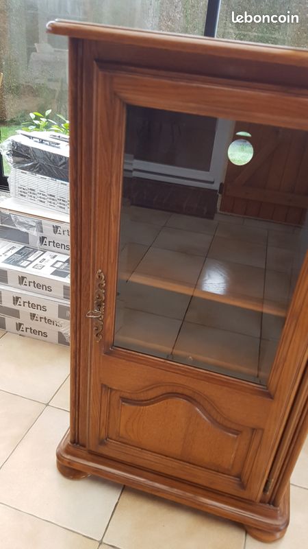 Vitrine en chene (image 1)