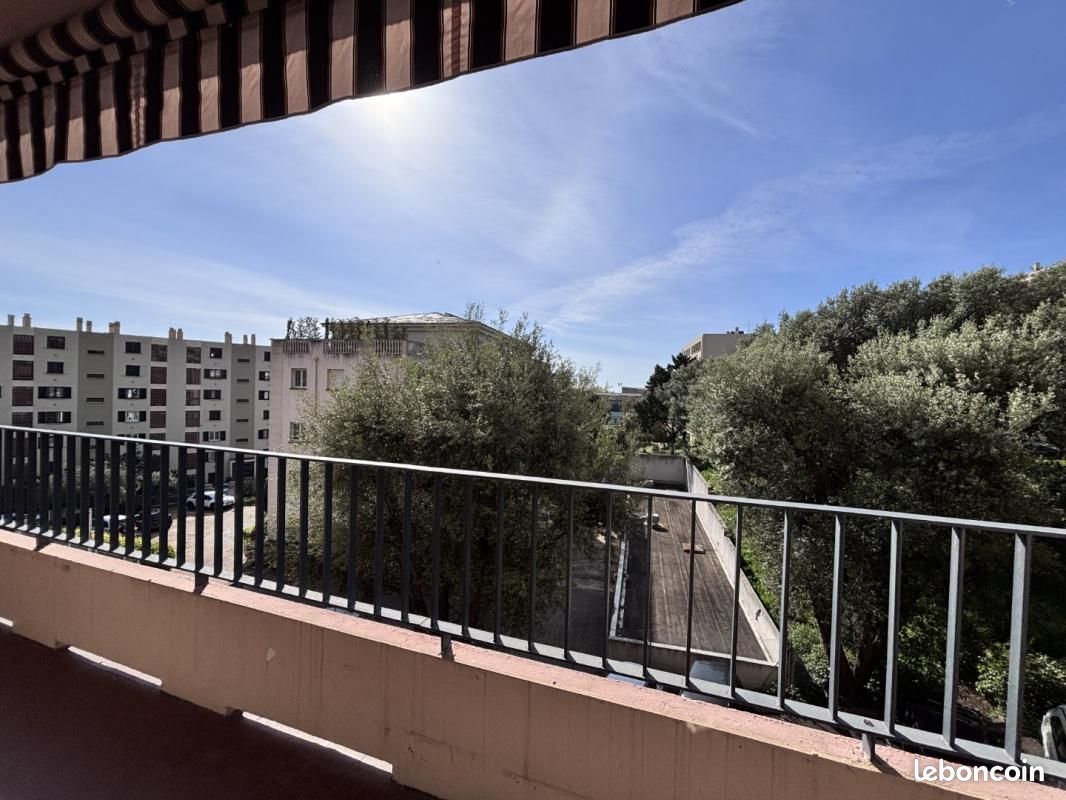 Appartement 4 pièces 70 m² · à Bastia · 70 m² · 920 €
