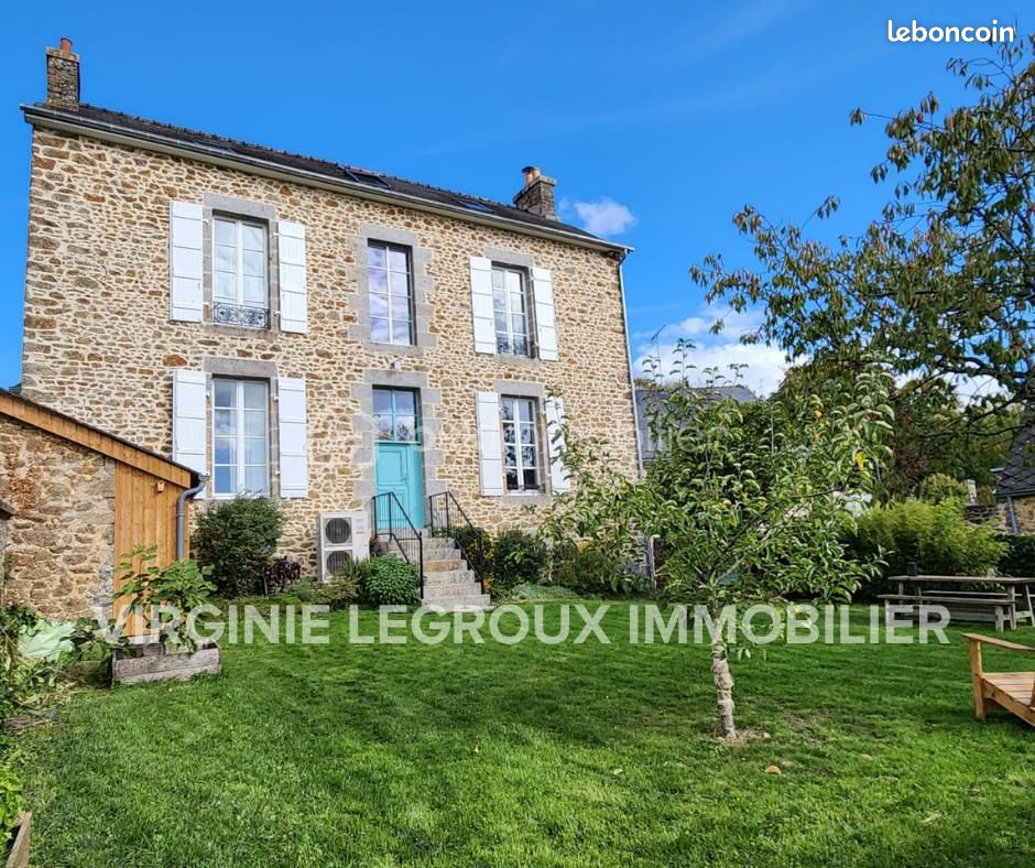 Maison 7 pièces 144 m² · à Le Bourgneuf-la-Forêt · 144 m² · 299 900 €