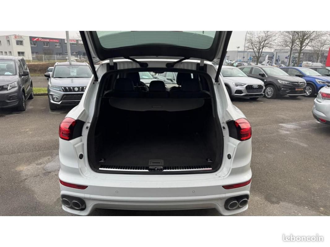 Porsche Cayenne 3.0 V6 TDI 262cv 4x4 Tiptronic Origine France + Pack Sport Chrono + Jantes 911 Tu... (image 8)