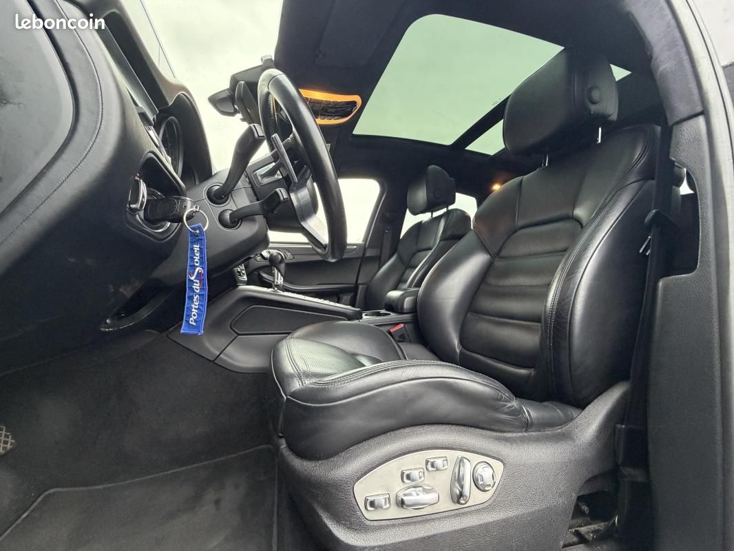 Porsche Macan TURBO PHASE 2 2.9 V6 440 CH PDK / SUIVI COMPLET PORSCHE (image 8)