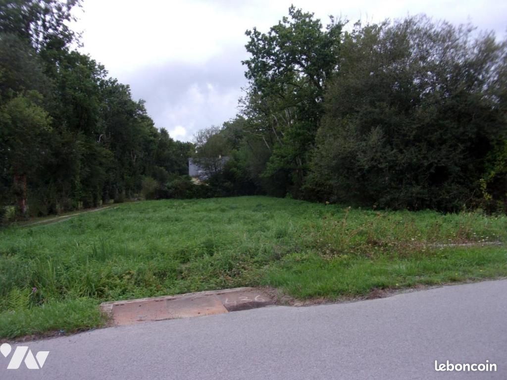 Terrain 1021 m² · à Guer · 1 021 m² · 50 000 €