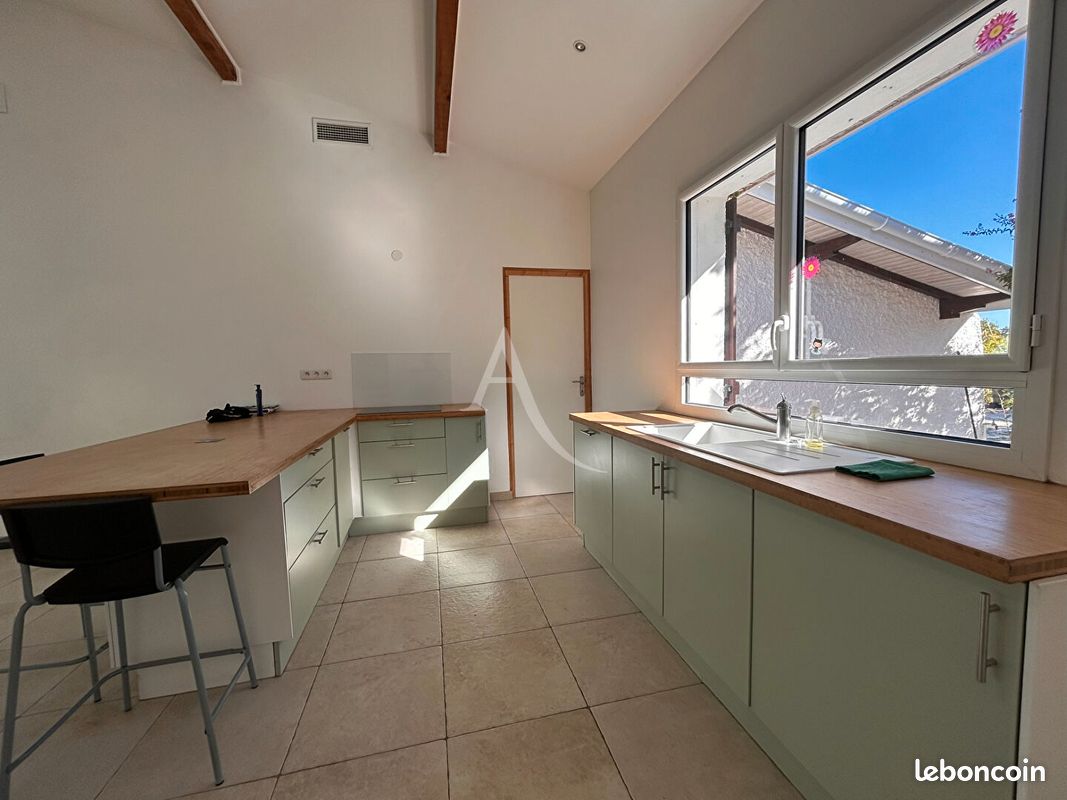 Maison 4 pièces 107 m² · à Saint-Médard-en-Jalles · 107 m² · 359 000 €