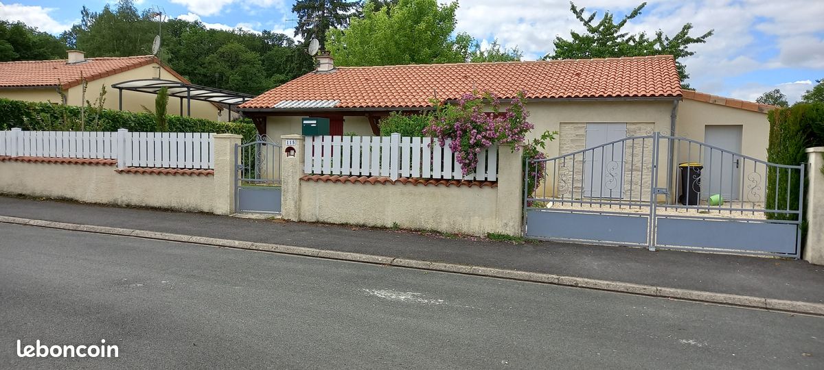 Maison à louer t4 Savigny Levescault 86 - Savigny-Lévescault 86800 (image principale 0)