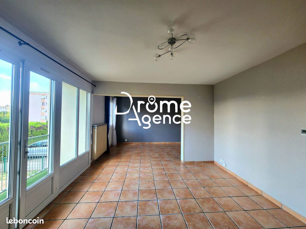 Appartement 5 pièces 84 m² · à Guilherand-Granges · 84 m² · 920 €/mois