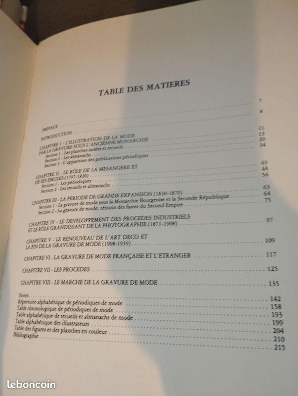 Beau livre : la gravure de mode féminine en France, Raymond gaudriault, les éditions de l'amateur (image 2)