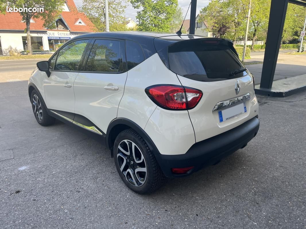 Renault Captur 1.2 TCE 120 BOITE AUTOMATIQUE (image 4)