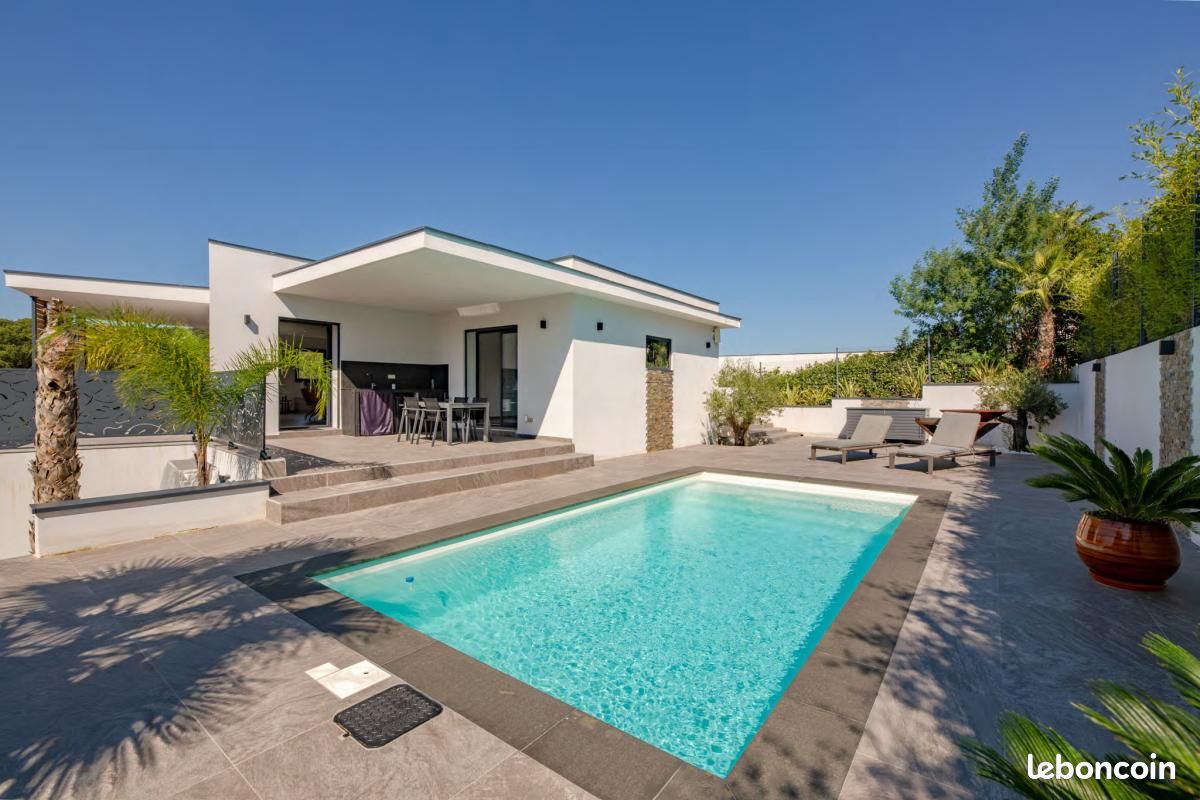 Maison 5 pièces 200 m² · à Fréjus · 200 m² · 990 000 €