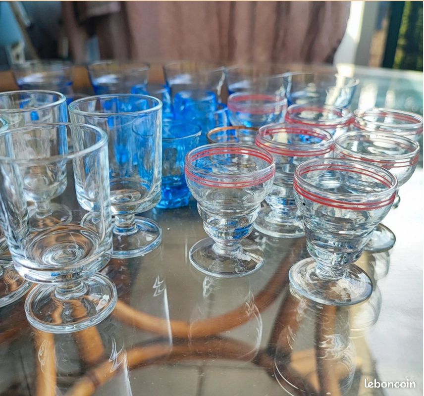 Lot de petits verres à digestif shoot verres à liqueur (image 2)