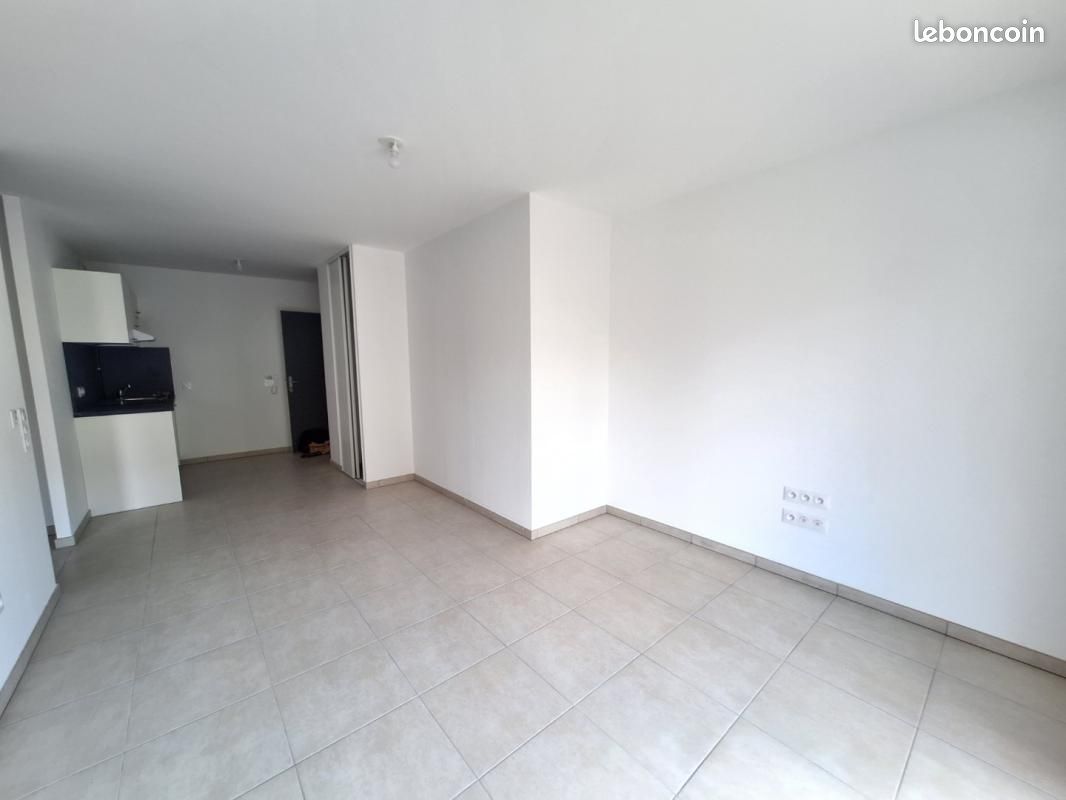 Appartement 2 pièces 43 m² · à Clermont-Ferrand · 43 m² · 670 €/mois