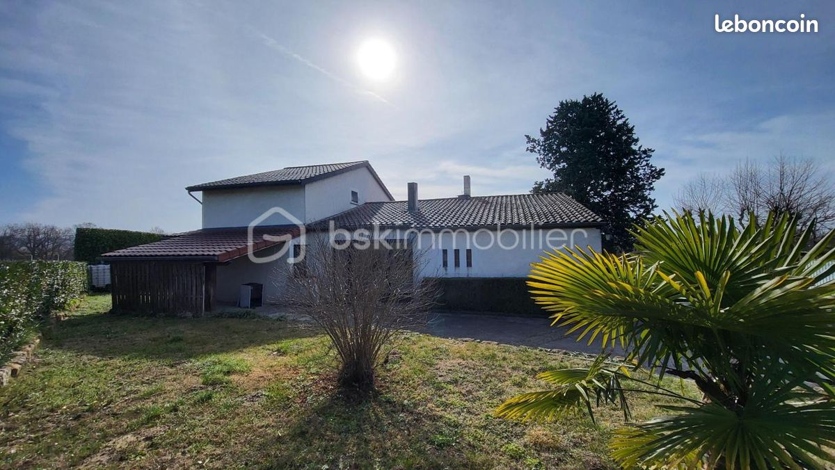 Maison 6 pièces 144 m² · à Saint-Donat-sur-l'Herbasse · 144 m² · 349 000 €