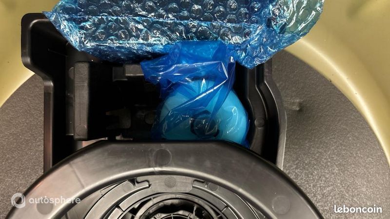 Peugeot 208 1.2 PureTech 100ch S&S Active (image 19)