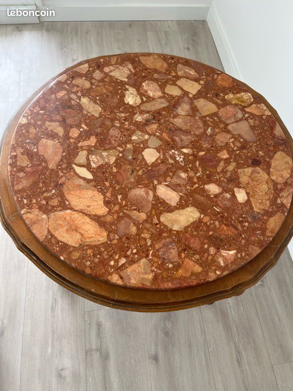 Table vintage en marbre et bois de merisiers (image 2)