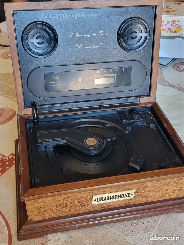 Gramophone (image 2)