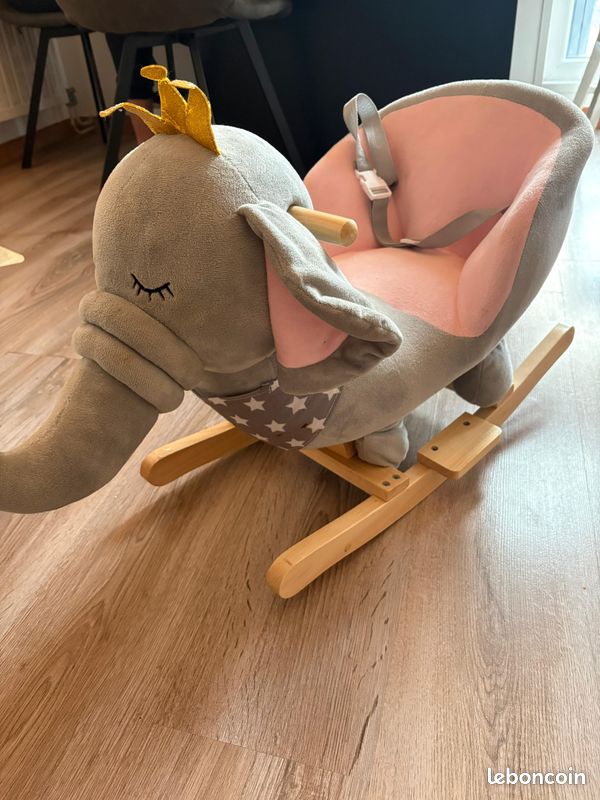 Éléphant à bascule enfant sonore – très bon état – idéal cadeau de Noël (image 2)