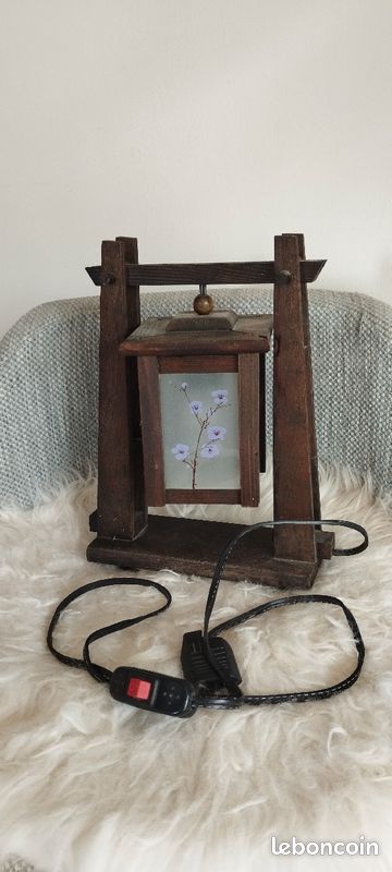 Lampe style Thaïlandais (image 1)