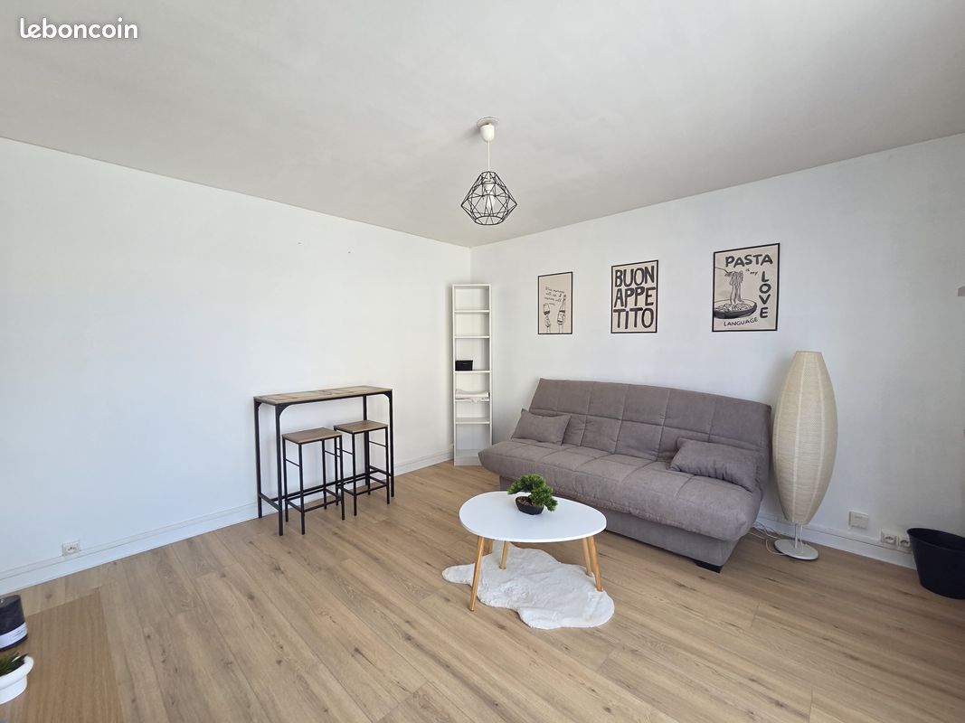 Appartement 1 pièce 26 m² · à Troyes · 26 m² · 460 €