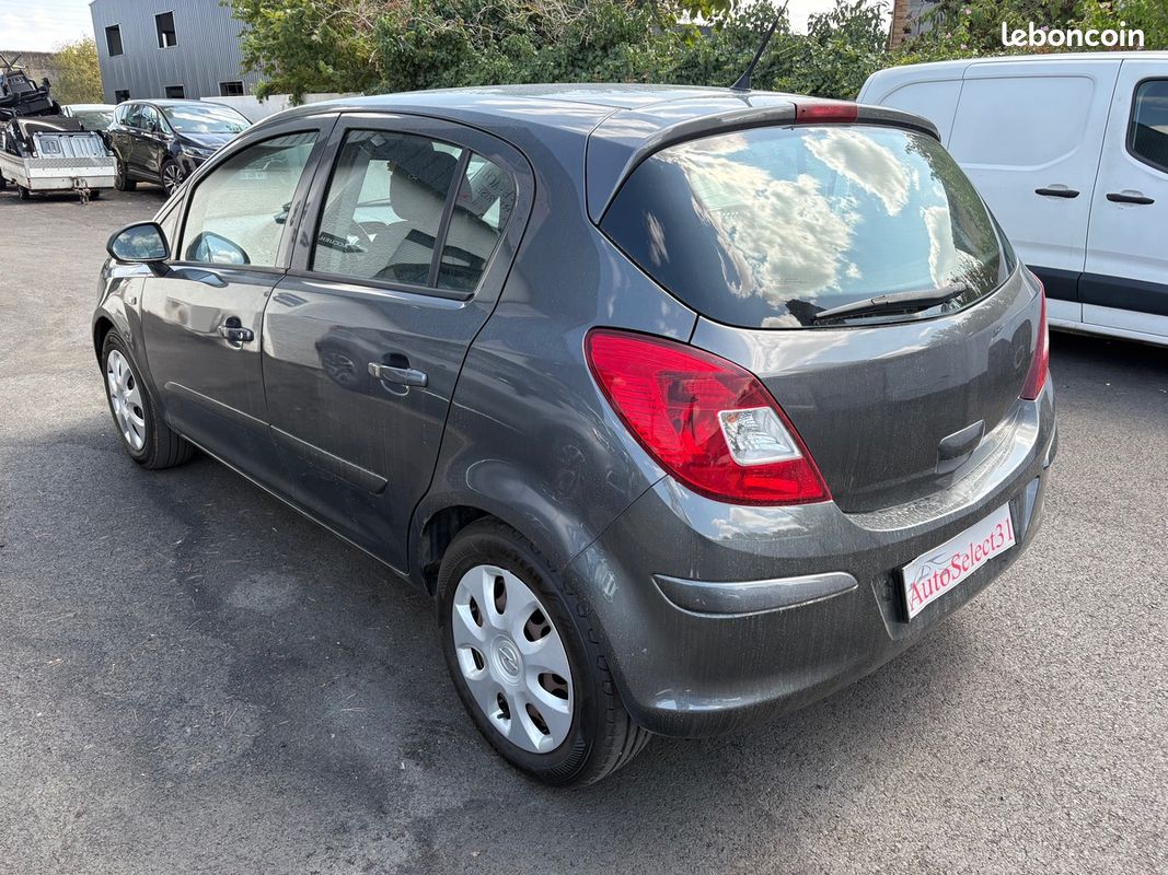 Opel Corsa IV (D) 1.3CDTI 75 DISTRIBUTION CHAINE GARANTIE 262906Kms (image 2)