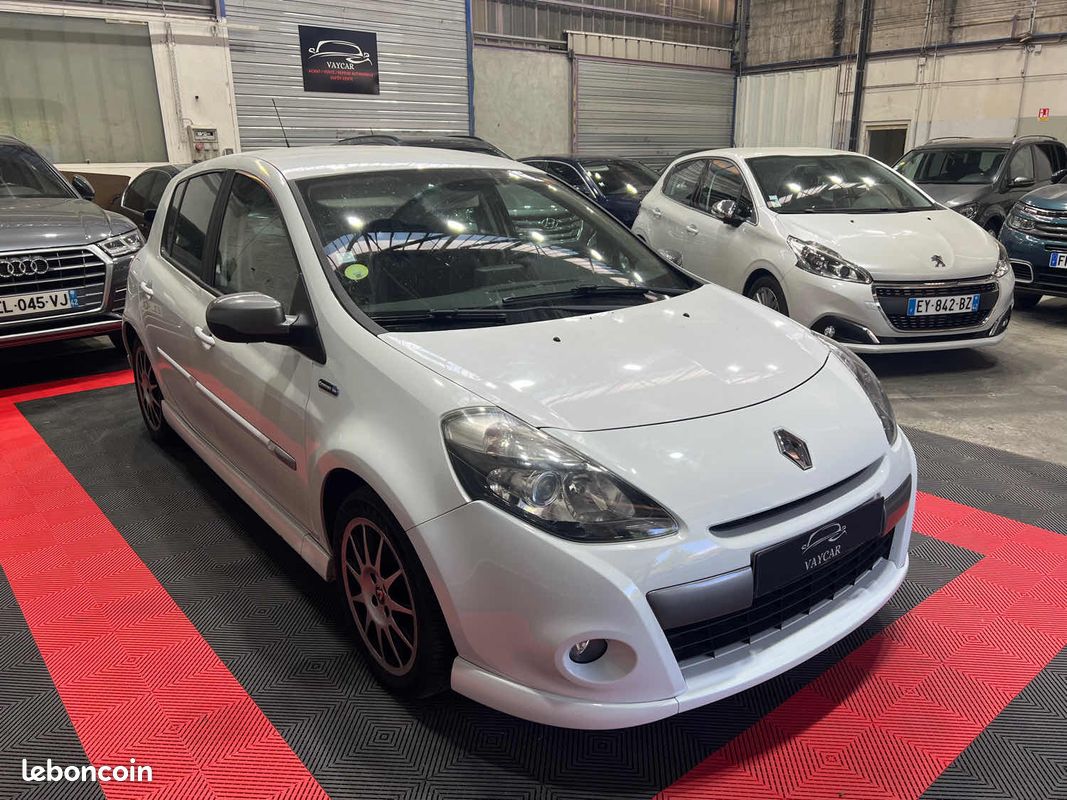 RENAULT CLIO III GT GORDINI 1.5DCI 106ch GPS Tomtom (image 3)