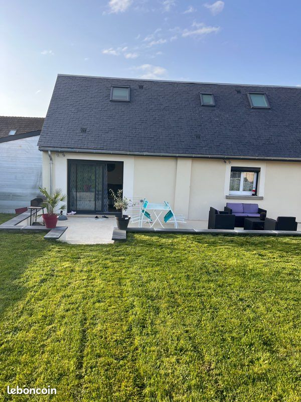 Maison 4 pièces 80 m² · à Bailleau-le-Pin · 80 m² · 850 €/mois