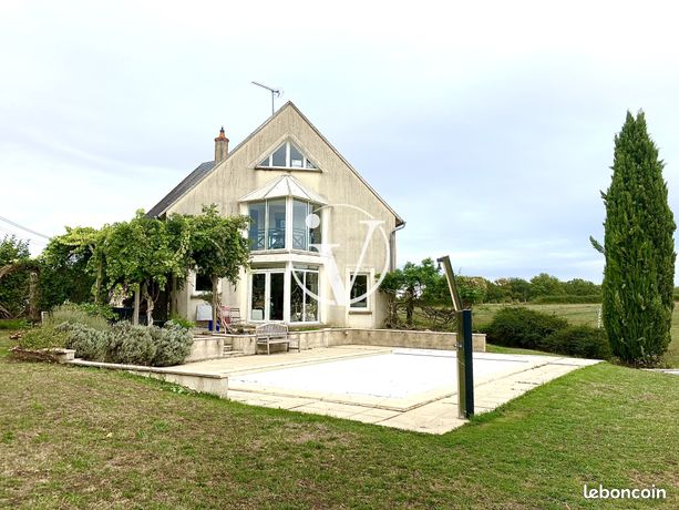 Maison 7 pièces 217 m²