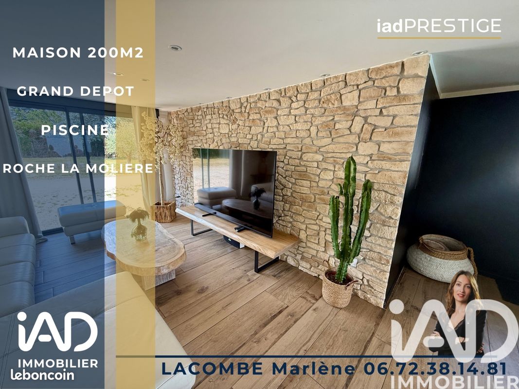 Maison 5 pièces 203 m² · à Roche-la-Molière · 203 m² · 459 000 €