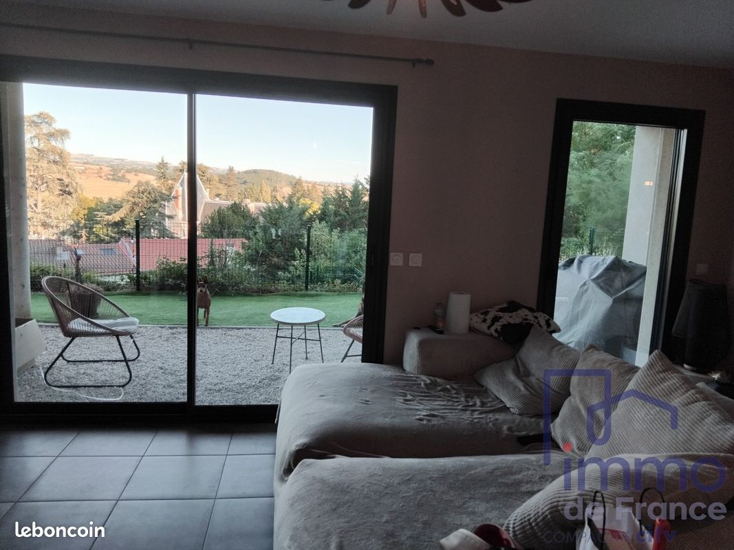 Appartement 3 pièces 76 m² · à Saint-Galmier · 76 m² · 239 000 €