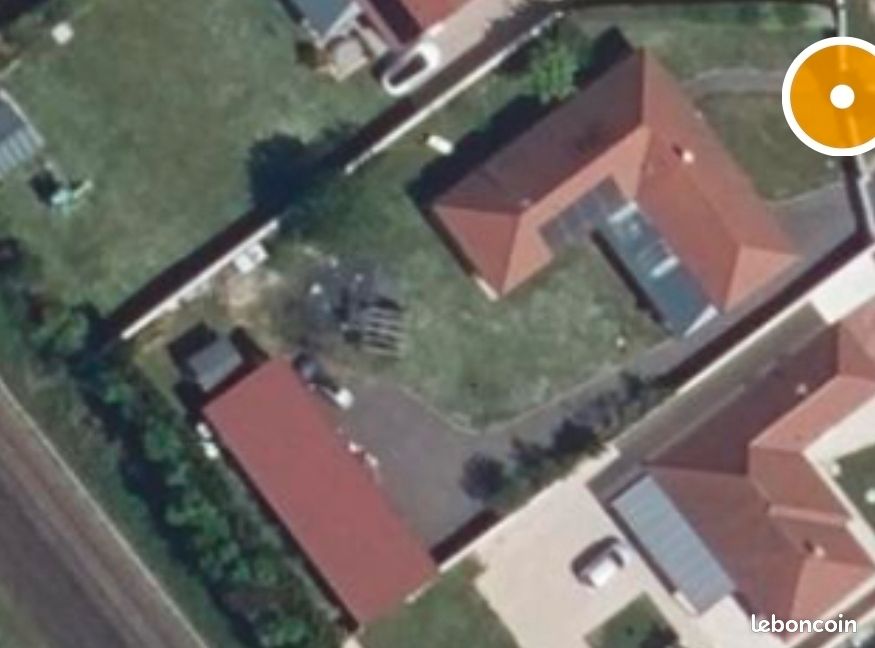 Maison 8 pièces 200 m² · à Saint-Lyé · 200 m² · 500 000 €