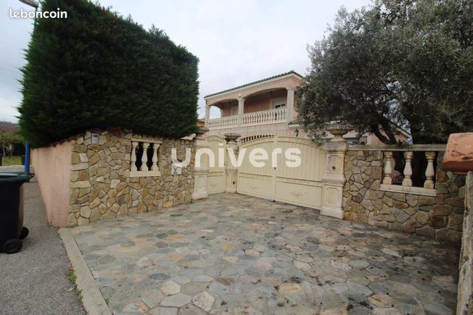 Maison 6 pièces 150 m²