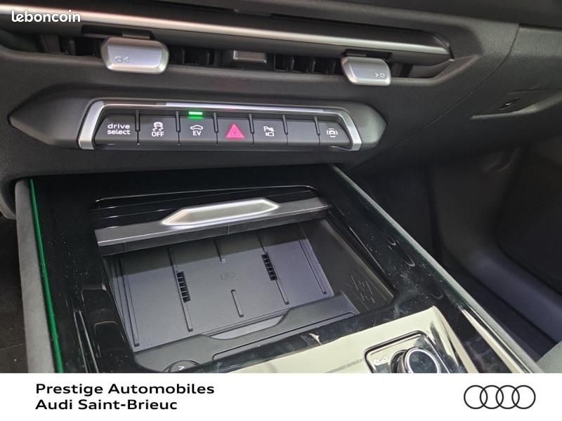 Audi Q3 1.5 e-hybrid 272ch S line S tronic 6 (image 13)